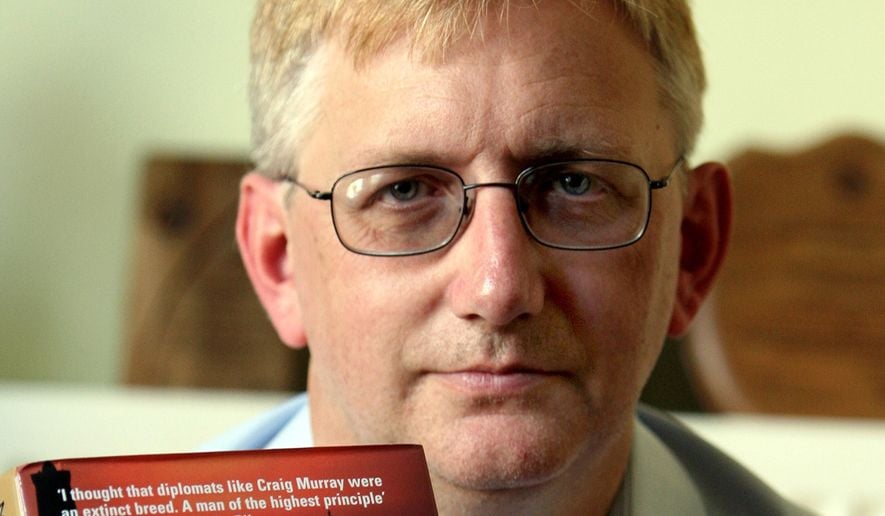 CraigMurray_c0-194-1234-913_s885x516