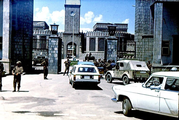 Day_after_Saur_revolution_in_Kabul_773