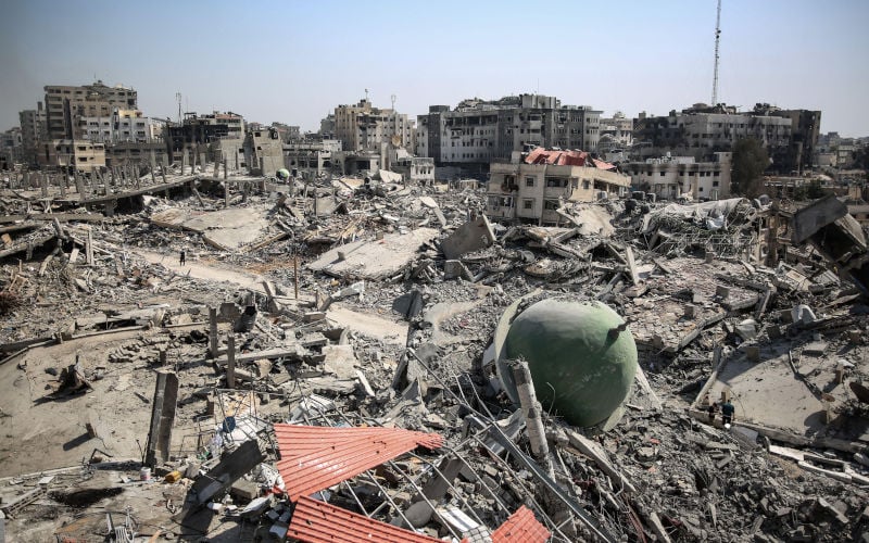 Gaza-destruction-at-Al-Shifa-hospital-precinct-2-April-2024-c