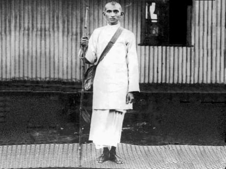 gandhi-burning-passion