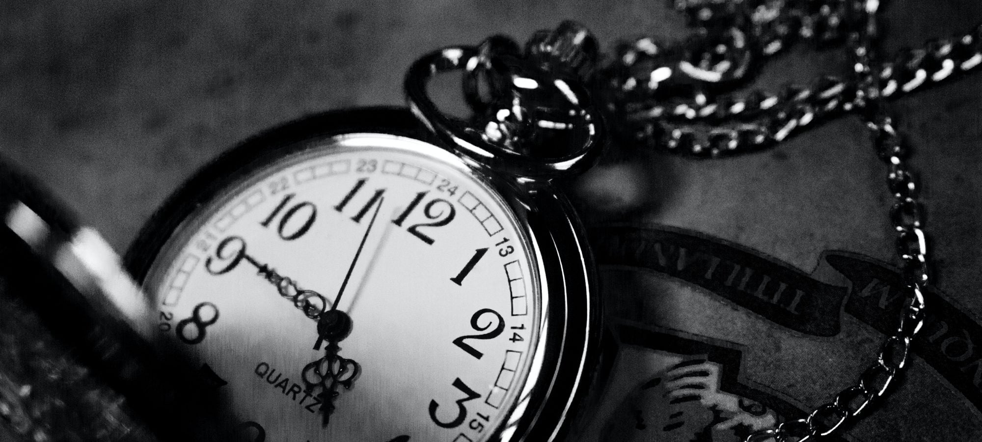 jiyeon-park-watch-clock-time-pocket-unsplash-2000x900-1