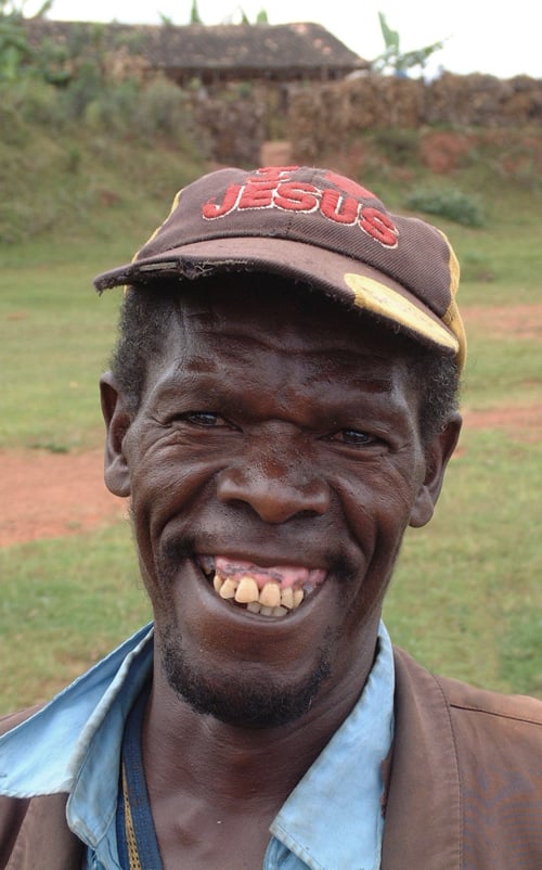 "I love Jesus" - Happy farmer in Muramvia, Burundi © 2007 Jan Oberg, TFF