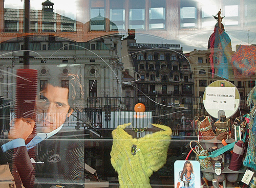 Bilbao Mirror Images # 1 © 2005 Jan Oberg, TFF