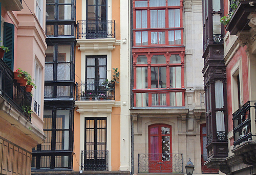 Bilbao Facades # 5 © 2005 Jan Oberg, TFF