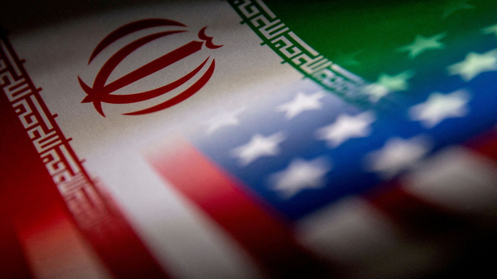 skynews-iran-us-flags_6289538